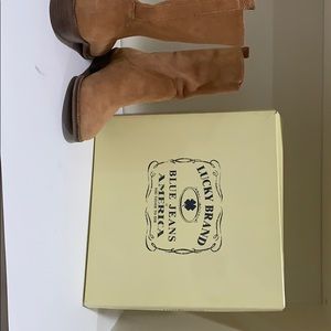 Lucky brand camel oiled suede cowboy boots 7.5